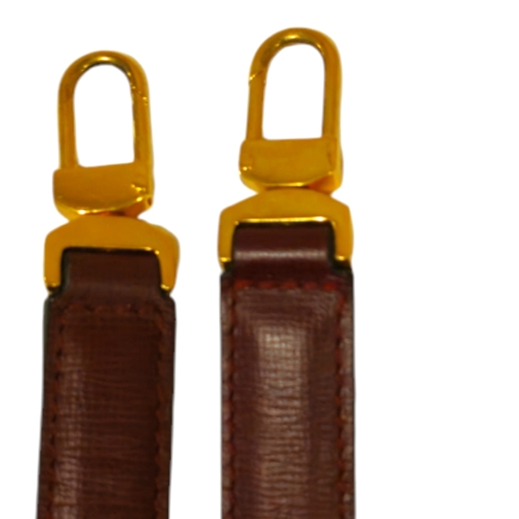 !SOLD! Authentic CARTIER Must Bordeaux 2 Way Shoulder / Crossbody - Picture 10 of 15